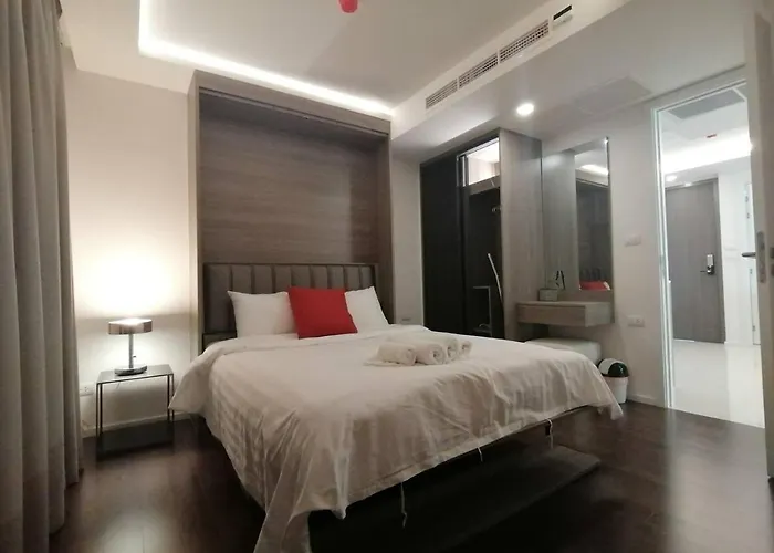 Appartement Asok Circle Rein Sukhumvit 12#2br&3br#pool&gym#near Terminal 21