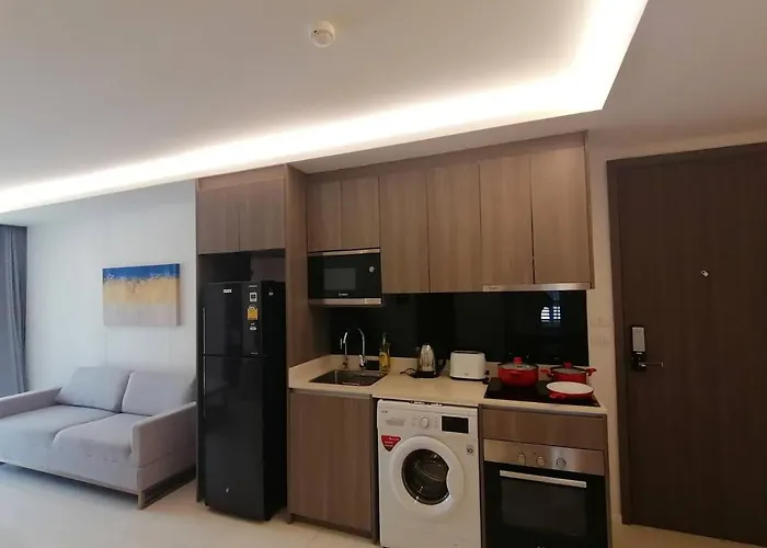 Appartement Asok Circle Rein Sukhumvit 12#2br&3br#pool&gym#near Terminal 21