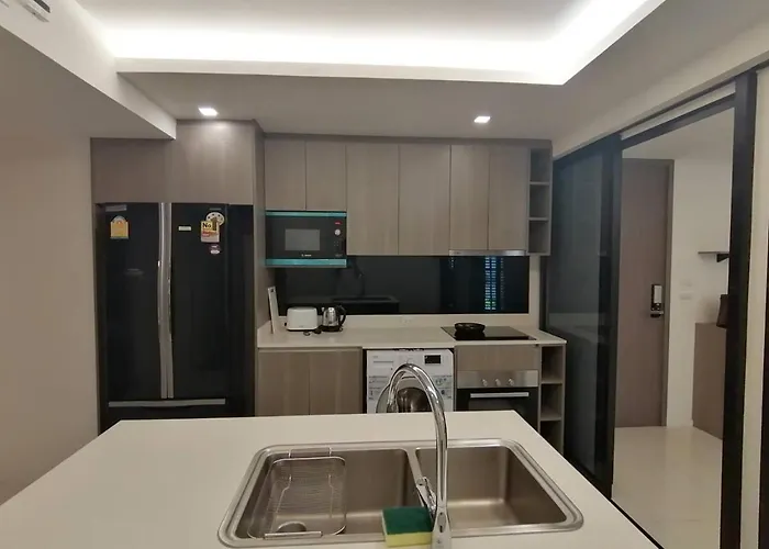 Appartement Asok Circle Rein Sukhumvit 12#2br&3br#pool&gym#near Terminal 21