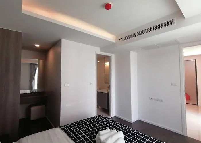 Appartement Asok Circle Rein Sukhumvit 12#2br&3br#pool&gym#near Terminal 21
