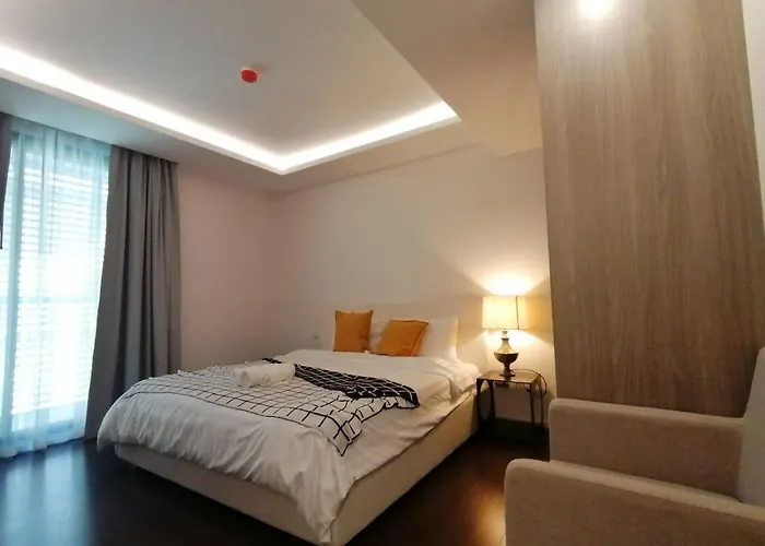 Asok Circle Rein Sukhumvit 12#2br&3br#pool&gym#near Terminal 21 * Bangkok