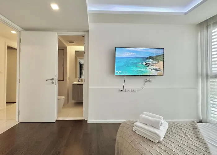 Asok Circle Rein Sukhumvit 12#2br&3br#pool&gym#near Terminal 21 Bangkok