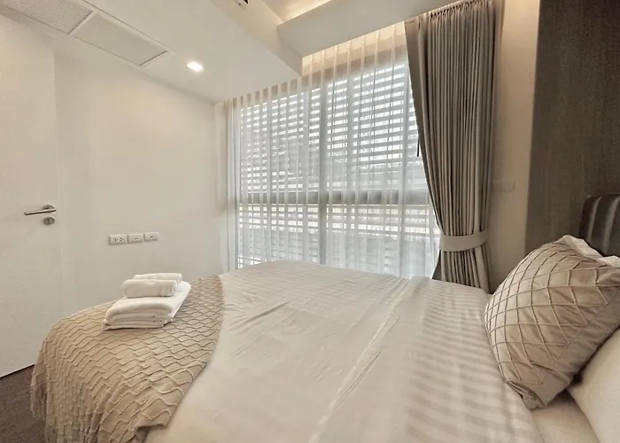 Asok Circle Rein Sukhumvit 12#2br&3br#pool&gym#near Terminal 21 Appartement *